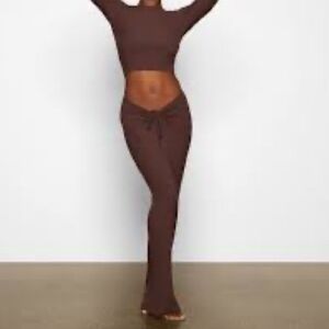 SKIMS  Soft Cocoa Long Jersey Knit Lounge Skirt, Size Small